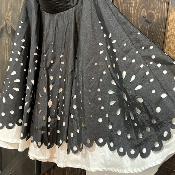 Anthropologie RYU Mini Dress M Black White Cutout Overlay Floral Boho Strapless - Picture 8 of 12